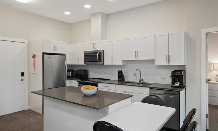 104-2843 Jacklin Road