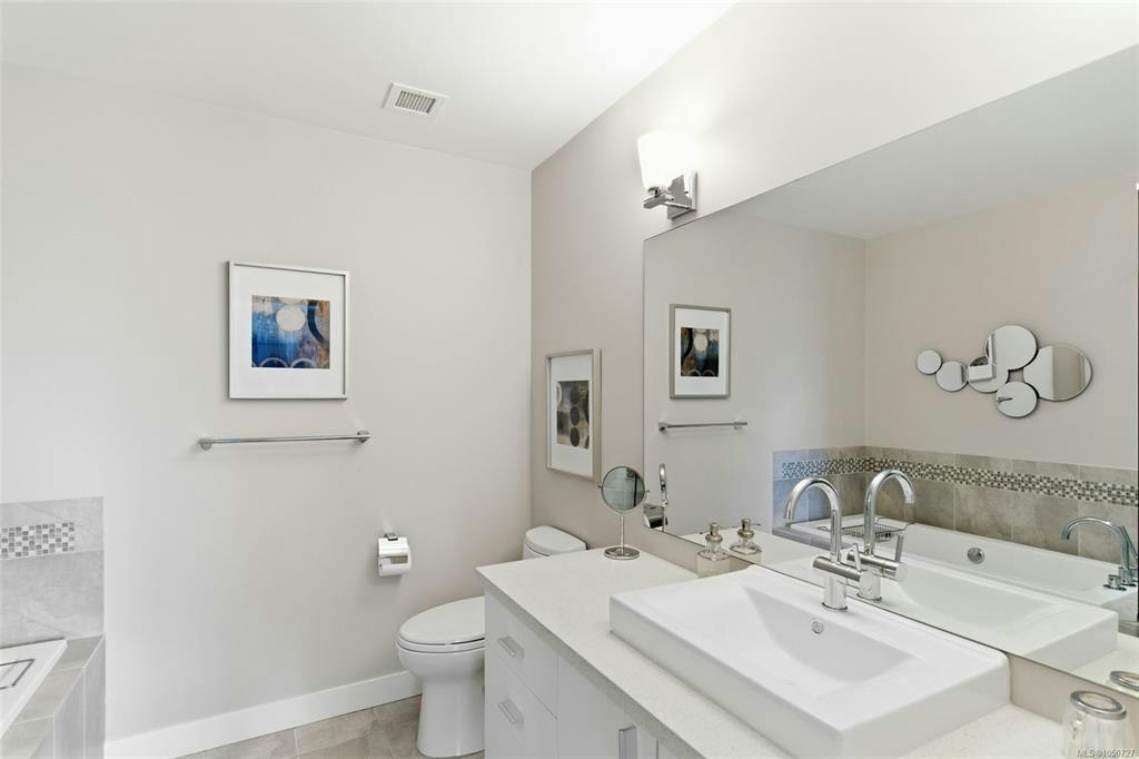 204-439 College Road, Qualicum Beach, BC, V9K 0B2 - 25