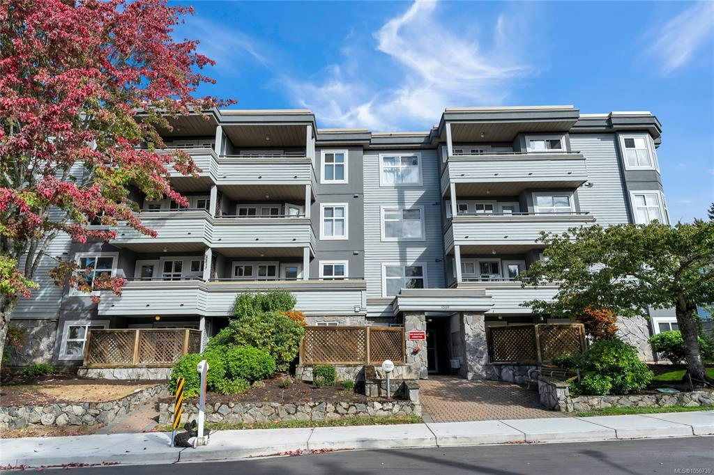 104-1580 Christmas Avenue, Saanich, BC, V8P 2X2