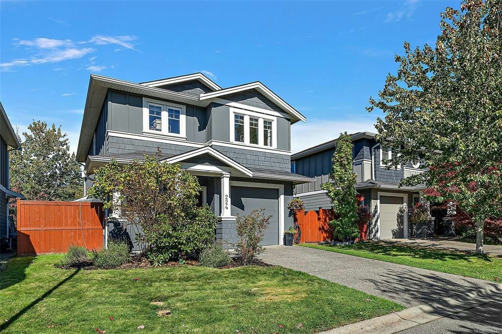 224 Traverse Close - 2