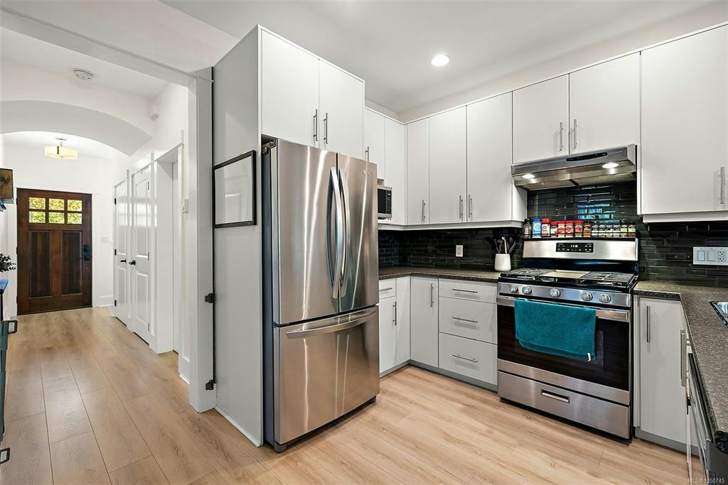 224 Traverse Close, Langford, BC, V9B 0N9 - 14