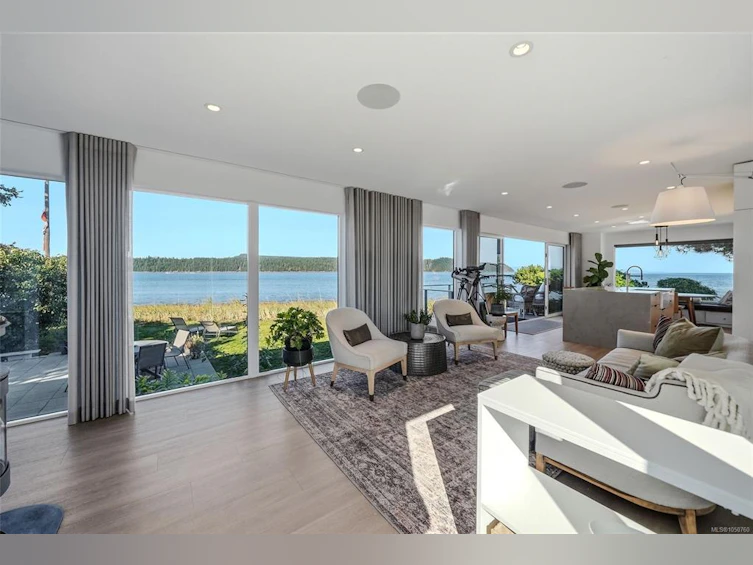 5425 Deep Bay Drive, Bowser/Deep Bay, BC, V0R 1G0 - 3
