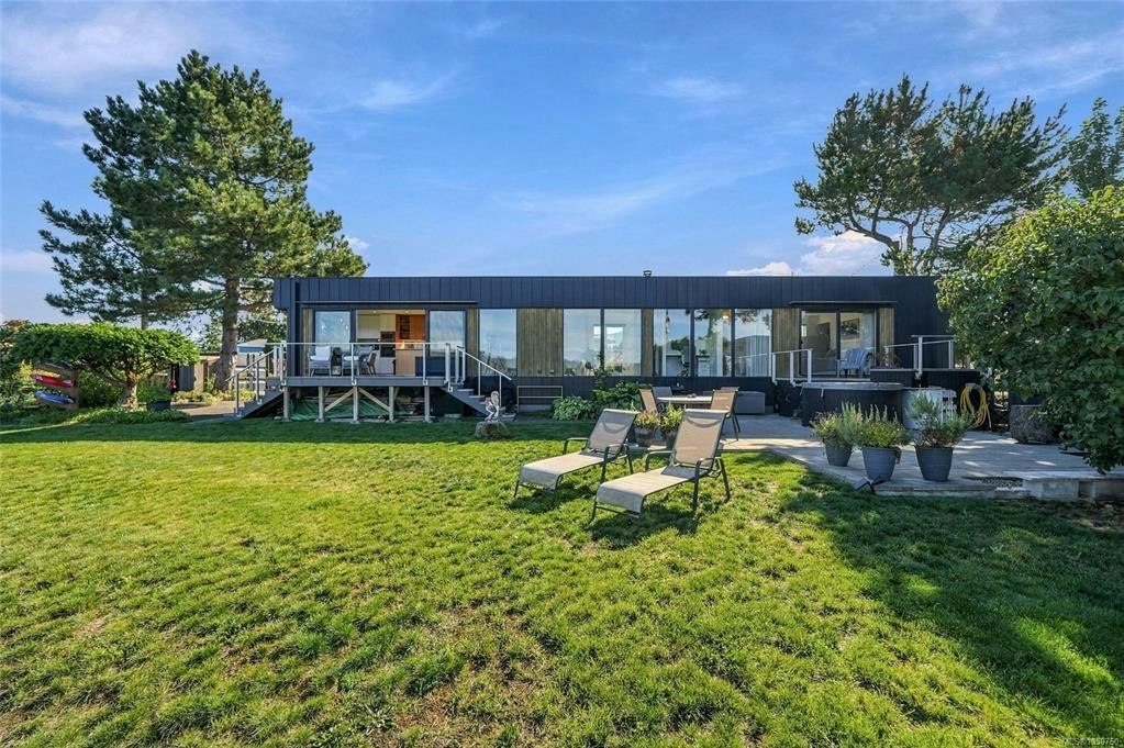 5425 Deep Bay Drive, Bowser/Deep Bay, BC, V0R 1G0 - 8