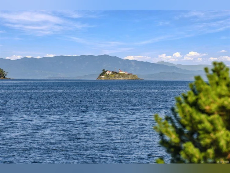 5425 Deep Bay Drive, Bowser/Deep Bay, BC, V0R 1G0 - 39