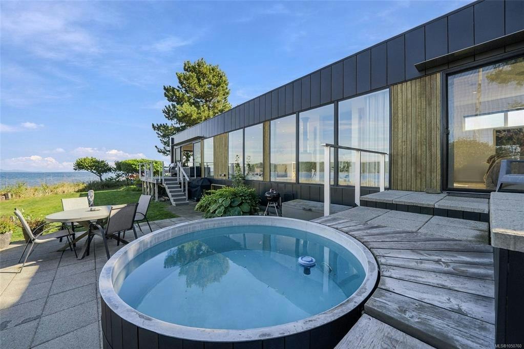 5425 Deep Bay Drive, Bowser/Deep Bay, BC, V0R 1G0 - 7
