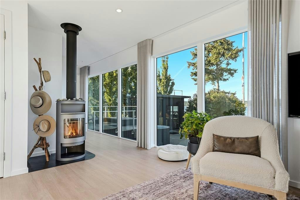 5425 Deep Bay Drive, Bowser/Deep Bay, BC, V0R 1G0 - 25