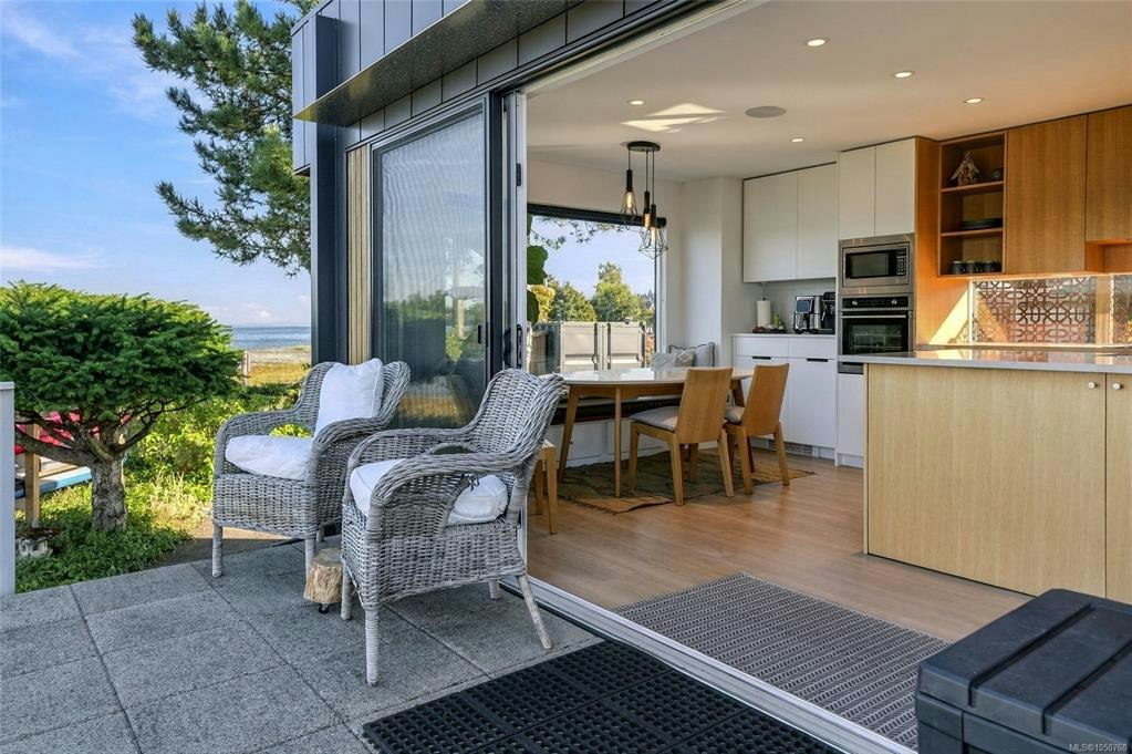 5425 Deep Bay Drive, Bowser/Deep Bay, BC, V0R 1G0 - 20