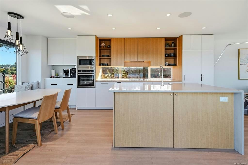 5425 Deep Bay Drive, Bowser/Deep Bay, BC, V0R 1G0 - 15