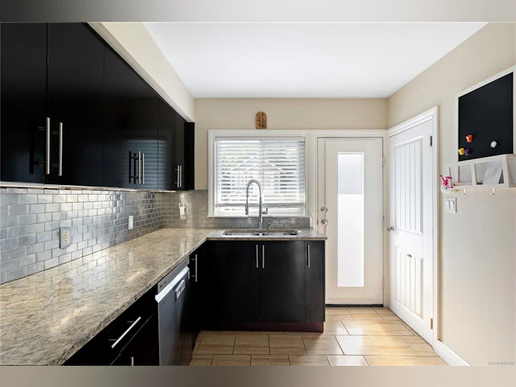 3354 Vision Way, Langford, BC, V9C 0E4 - 10