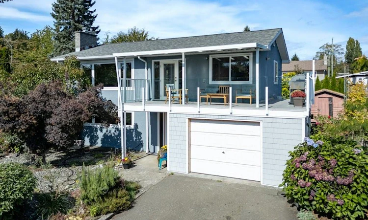 2158 Downey Avenue