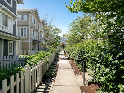 23-370 Latoria Boulevard - 2