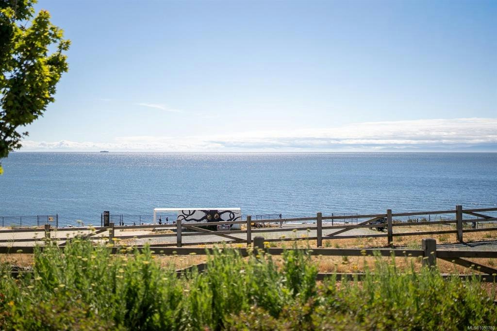 23-370 Latoria Boulevard, Colwood, BC, V9C 0N9 - 46