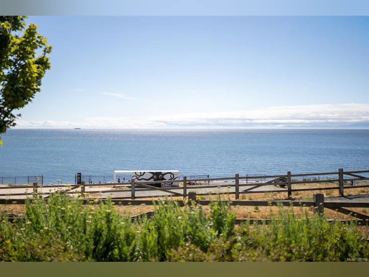 23-370 Latoria Boulevard, Colwood, BC, V9C 0N9 - 46
