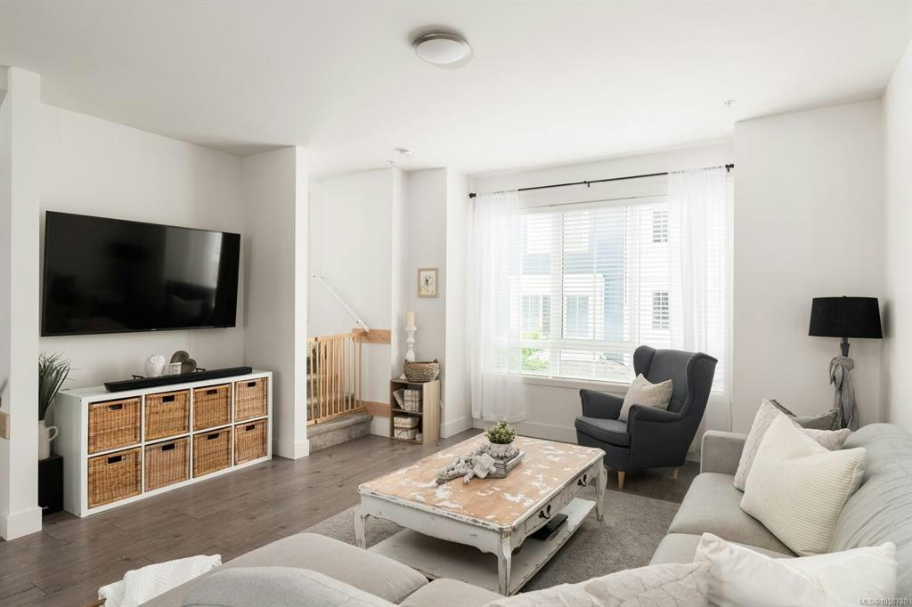 23-370 Latoria Boulevard - 5