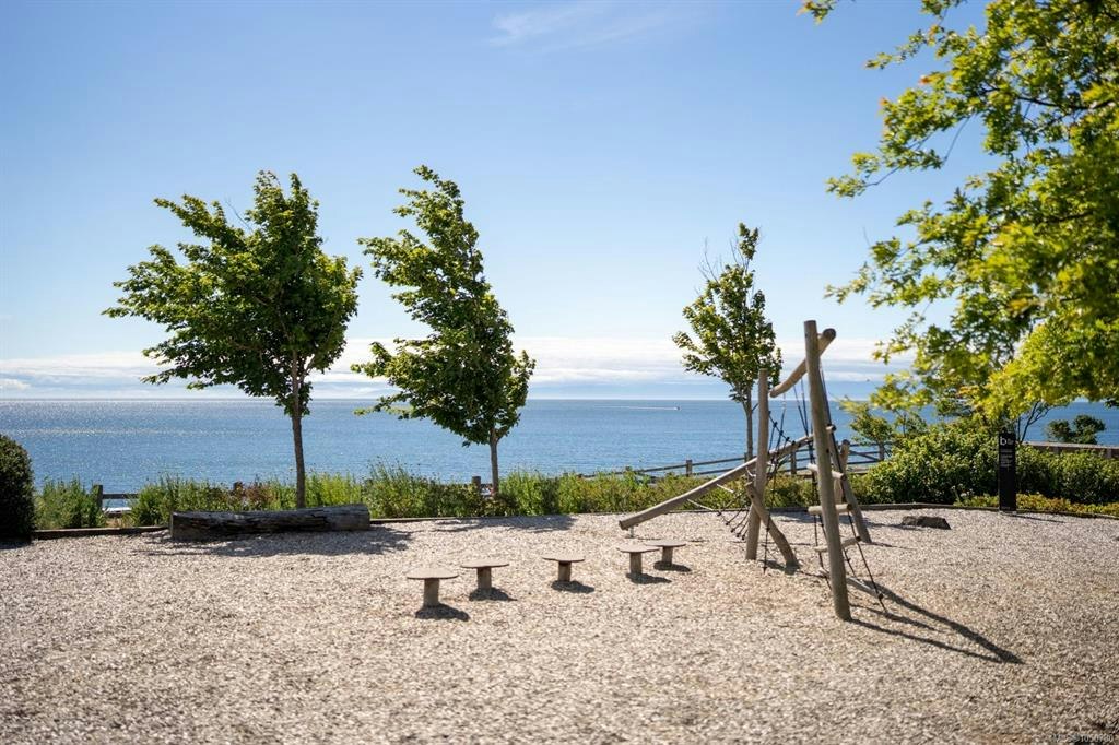 23-370 Latoria Boulevard, Colwood, BC, V9C 0N9 - 45