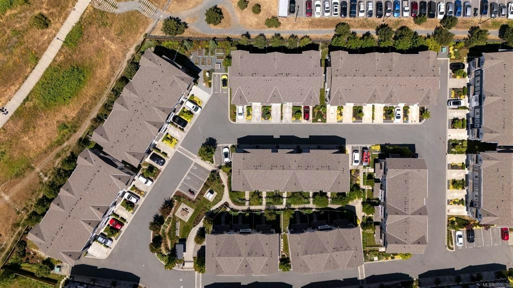 23-370 Latoria Boulevard, Colwood, BC, V9C 0N9 - 35