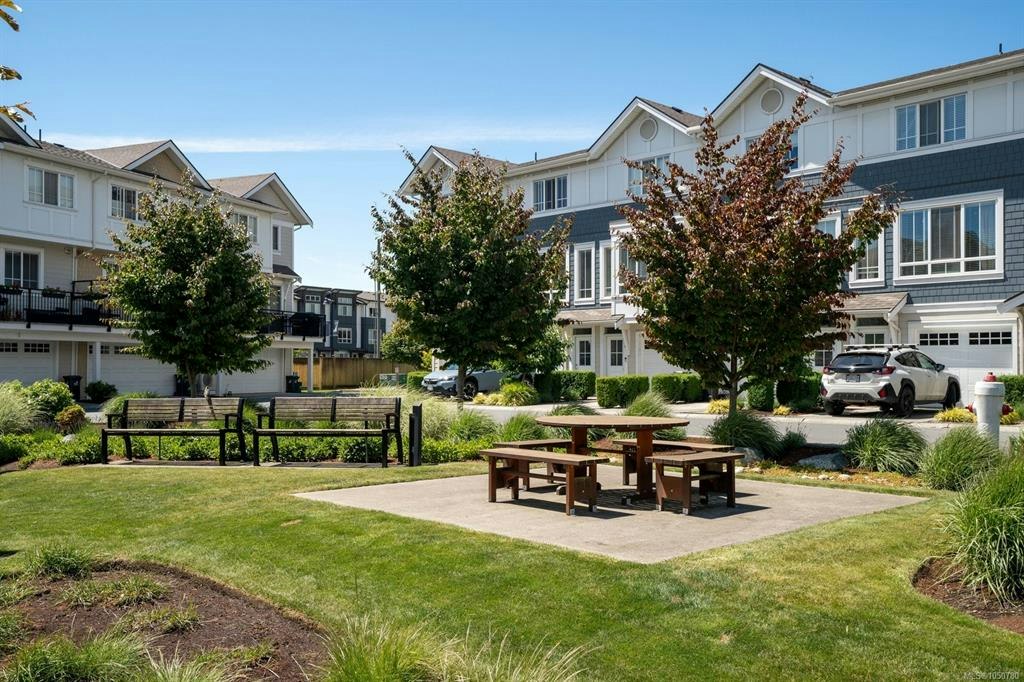 23-370 Latoria Boulevard, Colwood, BC, V9C 0N9 - 32