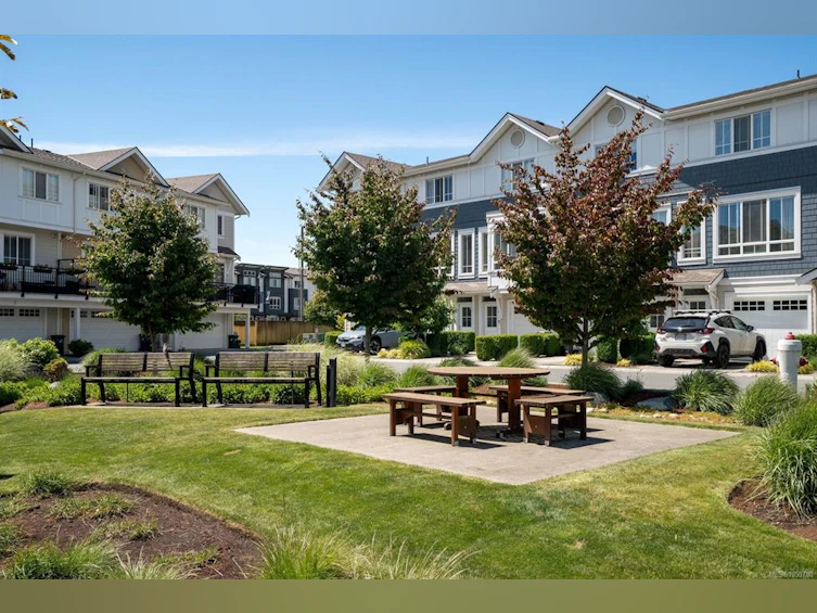 23-370 Latoria Boulevard, Colwood, BC, V9C 0N9 - 32