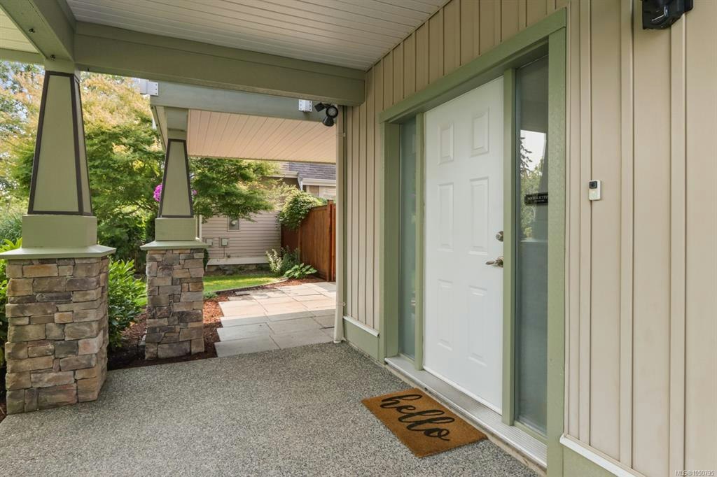 595 Sarum Rise Way - 3