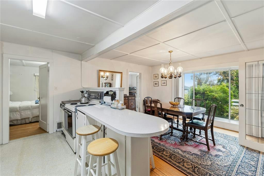 6110 W Island Highway, Qualicum Beach, BC, V9K 2E2 - 14