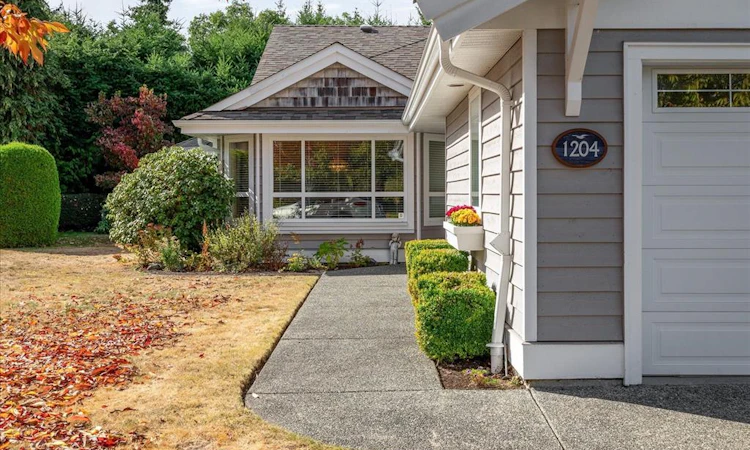 1204 Gabriola Drive