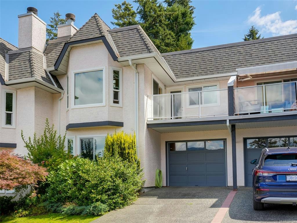 5-930 Josephine Road, Central Saanich, BC, V8M 1B3