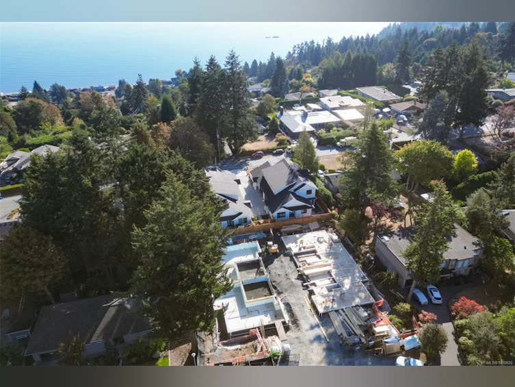 1-871 Gardner Place, Saanich, BC, V8Y 3G7 - 8