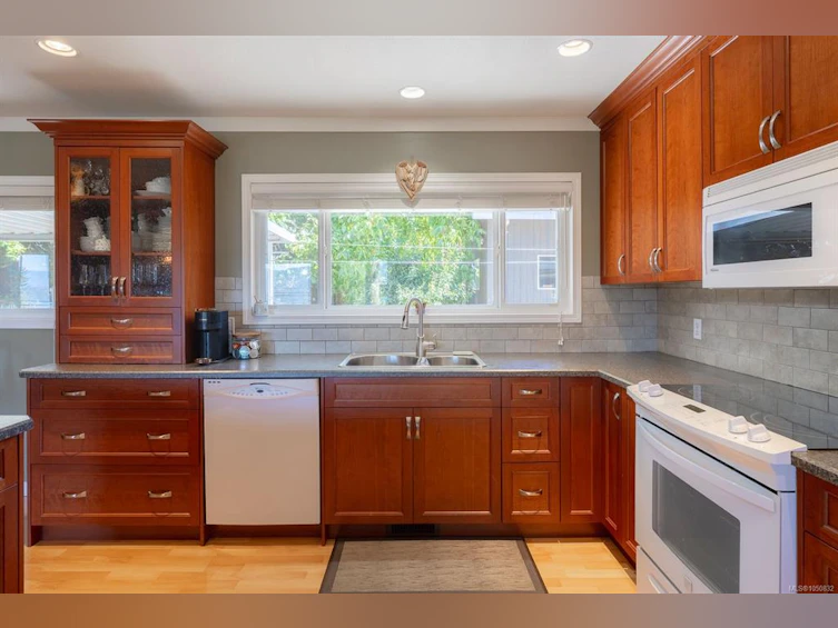 2373 Anderson Avenue, Port Alberni, BC, V9Y 2W7 - 4
