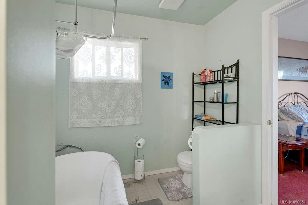 275 Bayview Avenue, Ladysmith, BC, V9G 1B8 - 22