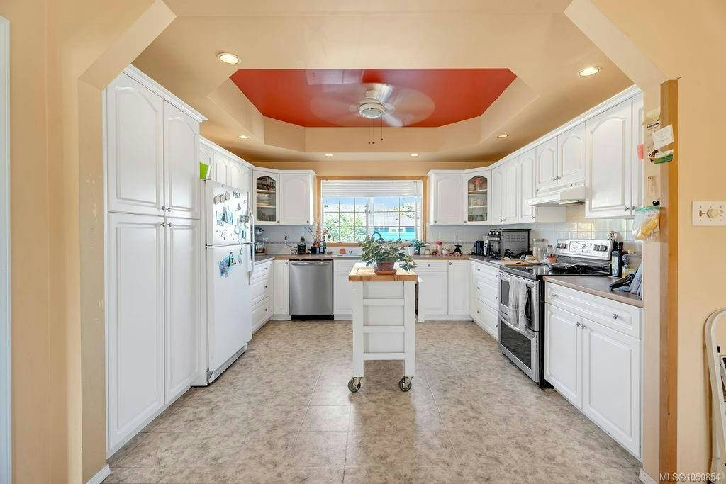 275 Bayview Avenue, Ladysmith, BC, V9G 1B8 - 4