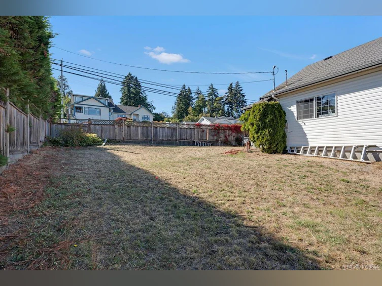 275 Bayview Avenue, Ladysmith, BC, V9G 1B8 - 45