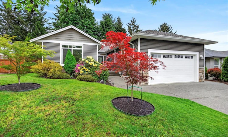 2557 Hebrides Crescent