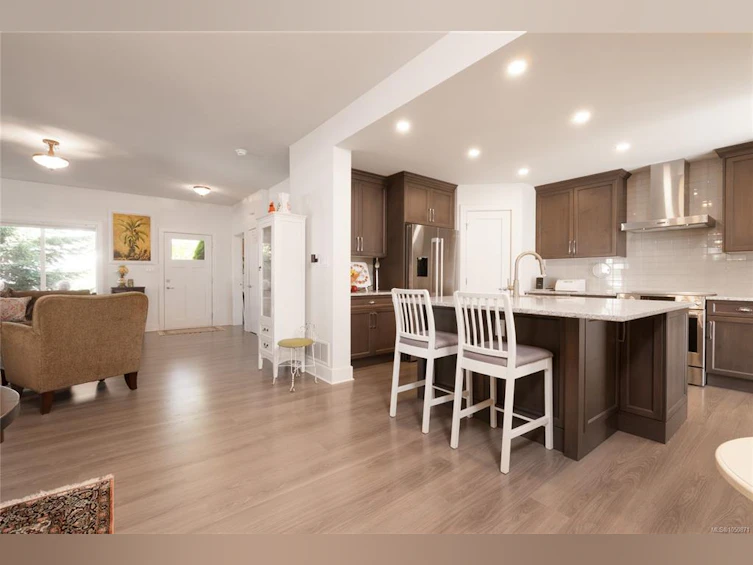 3504 Sparrowhawk Avenue, Colwood, BC, V9C 0L8 - 9