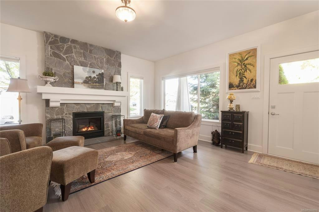 3504 Sparrowhawk Avenue, Colwood, BC, V9C 0L8 - 6