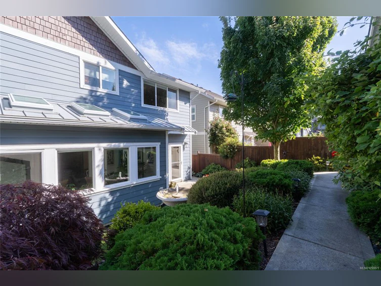 3504 Sparrowhawk Avenue, Colwood, BC, V9C 0L8 - 34