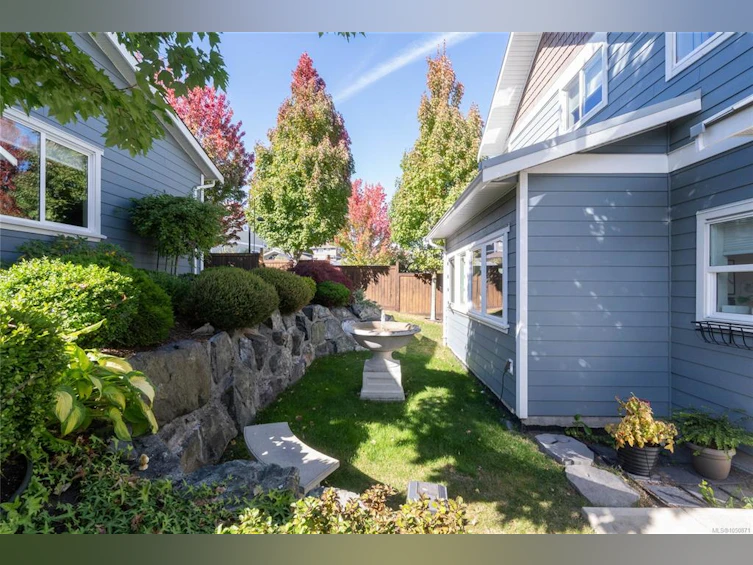 3504 Sparrowhawk Avenue, Colwood, BC, V9C 0L8 - 32