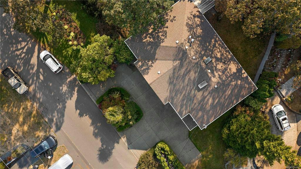 3908A Ascot Drive - 3
