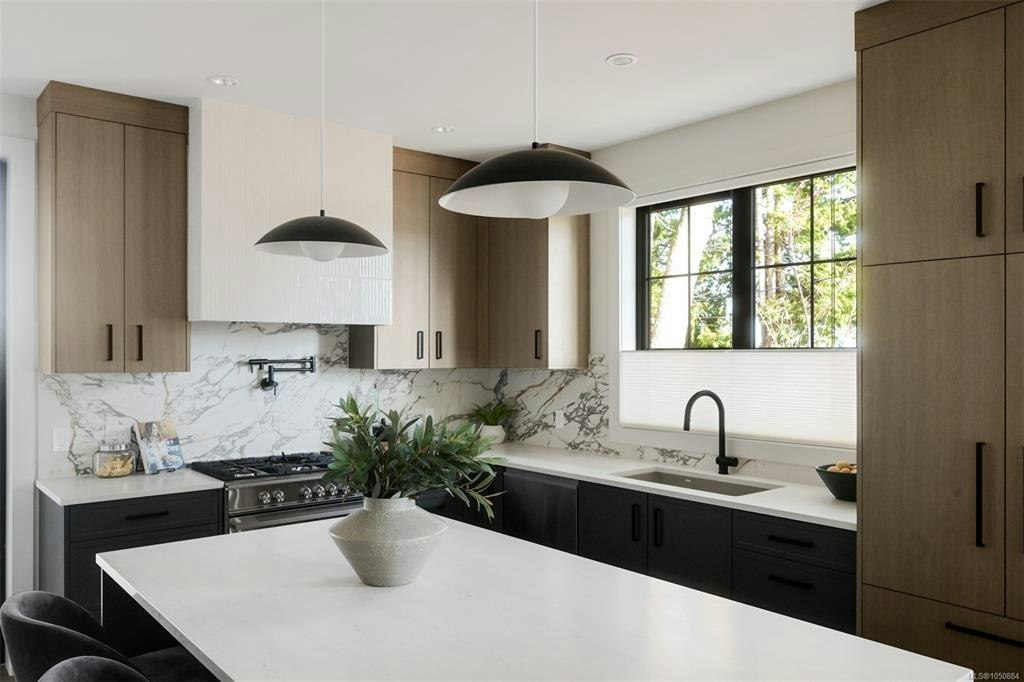 3-5032 Wesley Road, Saanich, BC, V8Y 1Z4 - 12