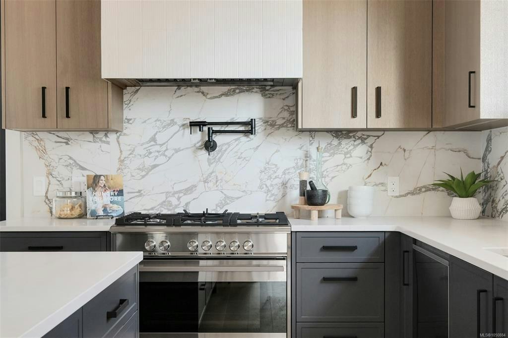 3-5032 Wesley Road, Saanich, BC, V8Y 1Z4 - 8