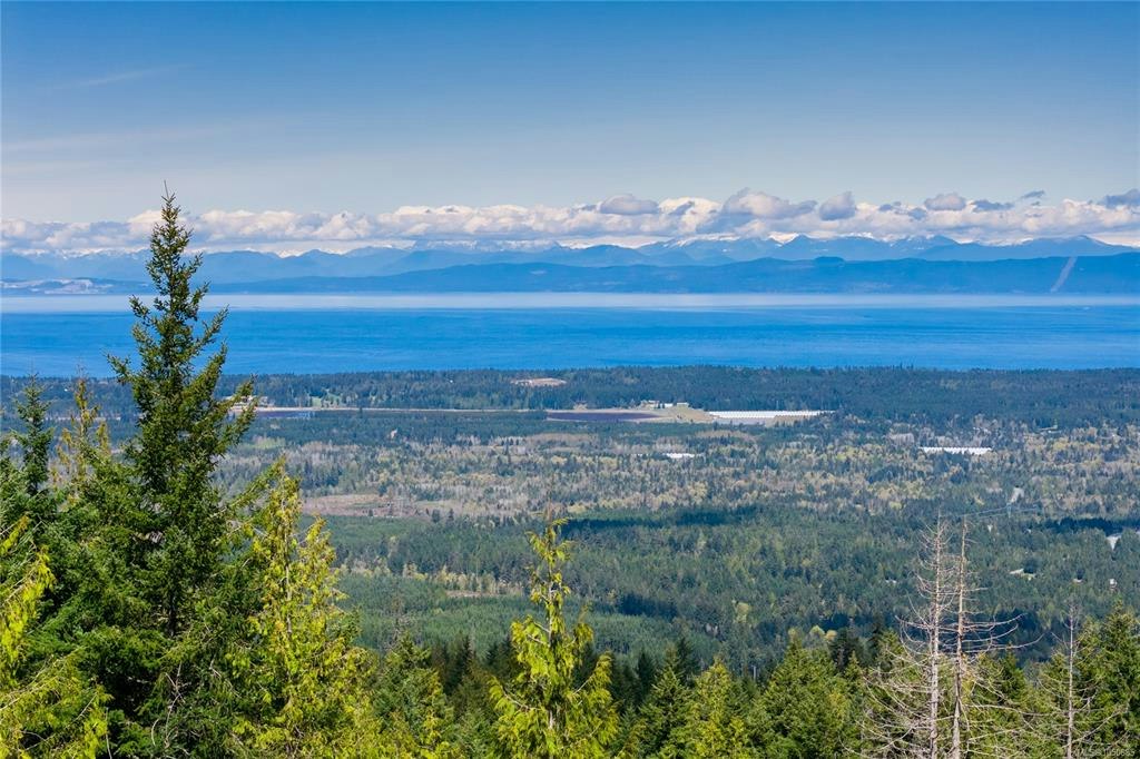 1915 Wallace Wood Way, Qualicum Beach, BC, V9K 2S3