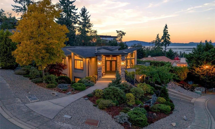 3495 Simmons Place