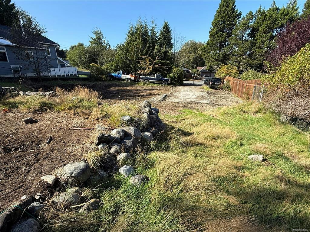 224 Alder Street, Ucluelet, BC, V0R 3A0 - 8