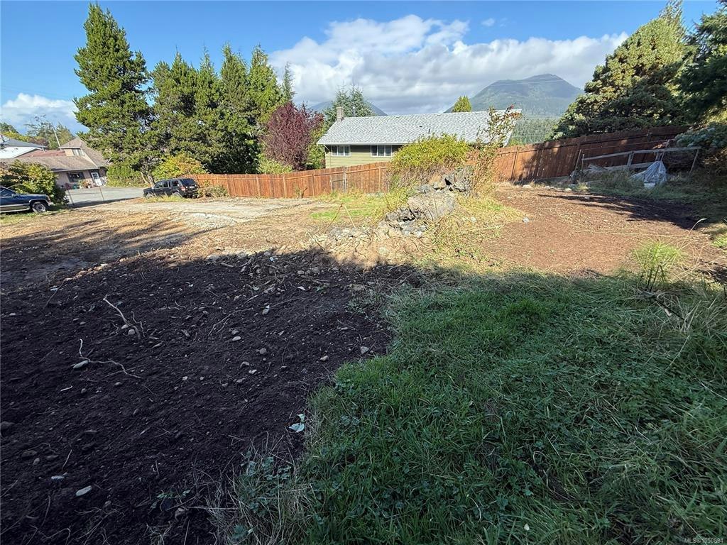 224 Alder Street, Ucluelet, BC, V0R 3A0 - 3