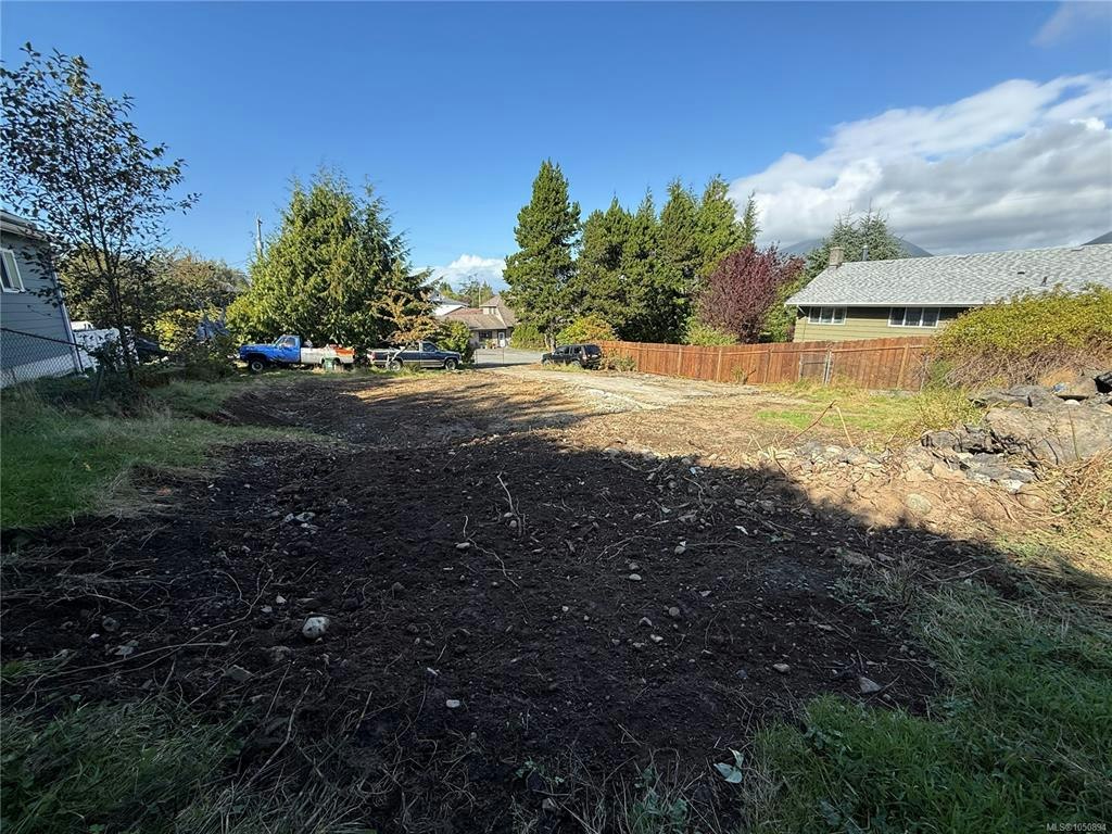 224 Alder Street, Ucluelet, BC, V0R 3A0 - 9
