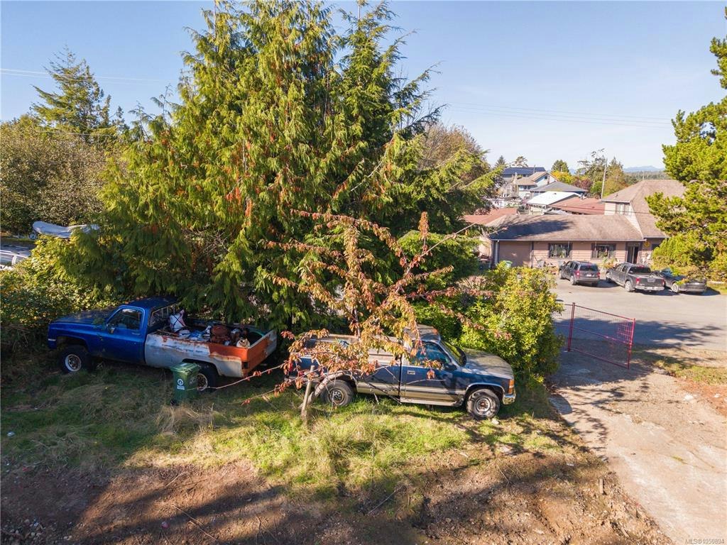 224 Alder Street, Ucluelet, BC, V0R 3A0 - 8