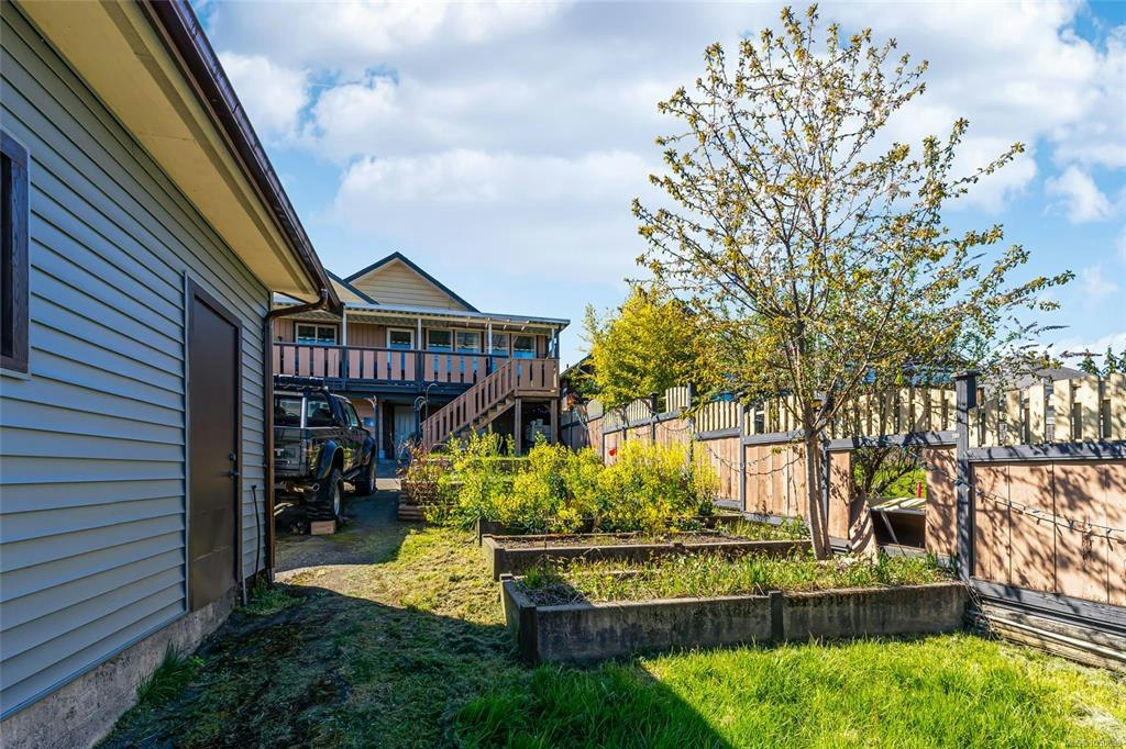 18 S Gillespie Street, Nanaimo, BC, V9R 4Y3 - 23