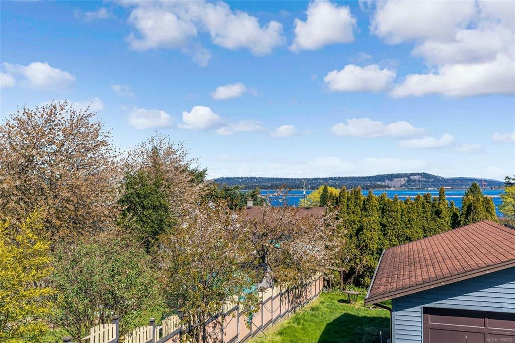 18 S Gillespie Street, Nanaimo, BC, V9R 4Y3 - 30