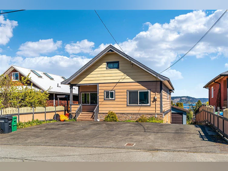 18 S Gillespie Street, Nanaimo, BC, V9R 4Y3 - 3