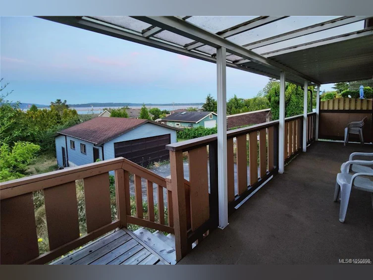 18 S Gillespie Street, Nanaimo, BC, V9R 4Y3 - 14