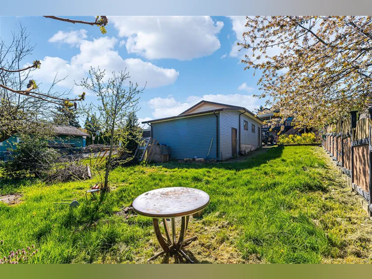 18 S Gillespie Street, Nanaimo, BC, V9R 4Y3 - 36